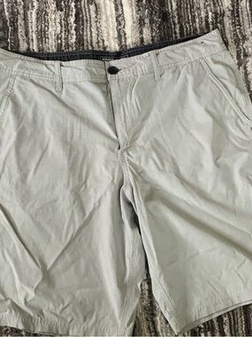 O'Neill Light Gray HYBRID shorts size 36